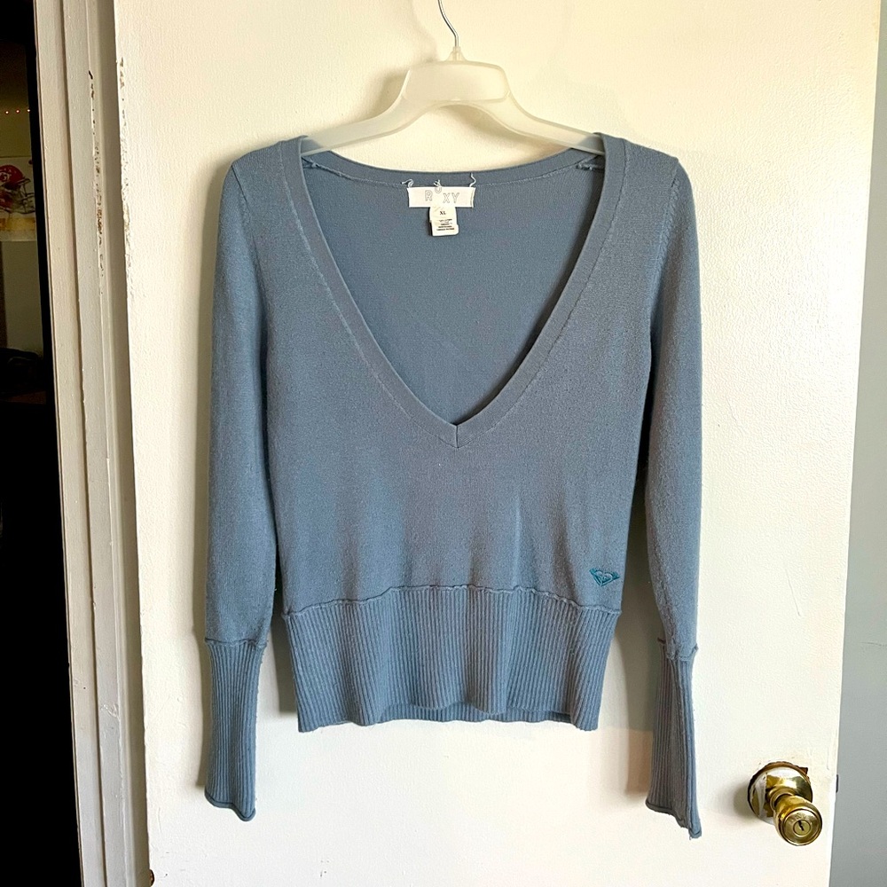 Vintage Roxy Blue distressed looking V-Neck Sweater Lightweight Knit